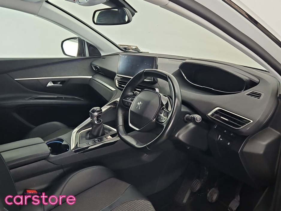 Peugeot 5008 1.5 BlueHDi 130bhp Allure — thumbnail 9