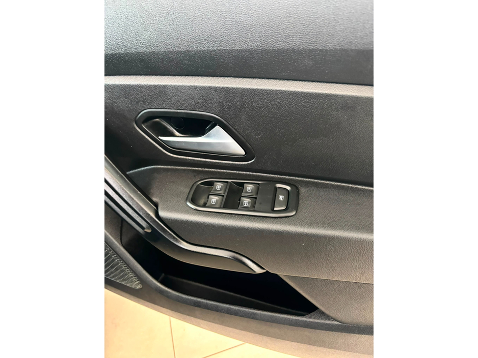 2022 Dacia Duster 1.5L Diesel For Sale Images