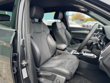 2024 Audi Q5 2L Petrol Plug-in Hybrid For Sale Images