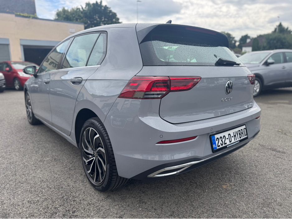 2023 Volkswagen Golf 1.4L Petrol Plug-in Hybrid For Sale Images