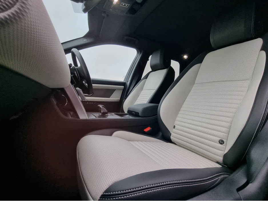 2024 Land Rover Discovery Sport 1.5L Petrol Plug-in Hybrid For Sale Images