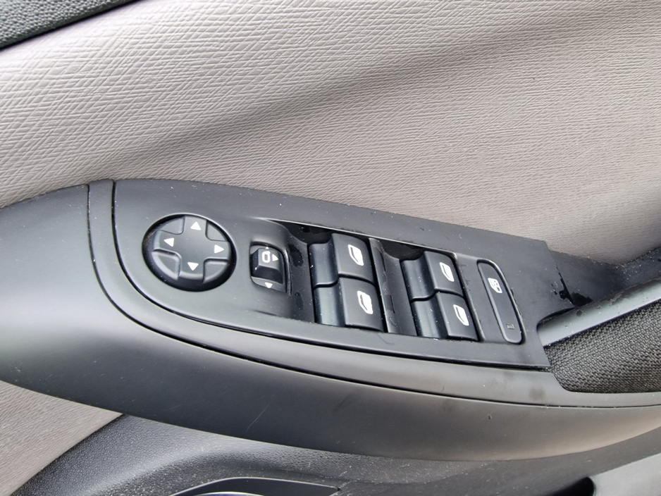 Citroen Grand C4 SpaceTourer 1.6 HDI 118BHP **LOW MILAGE, PAN ROOF, REAR SENSORS** — thumbnail 22