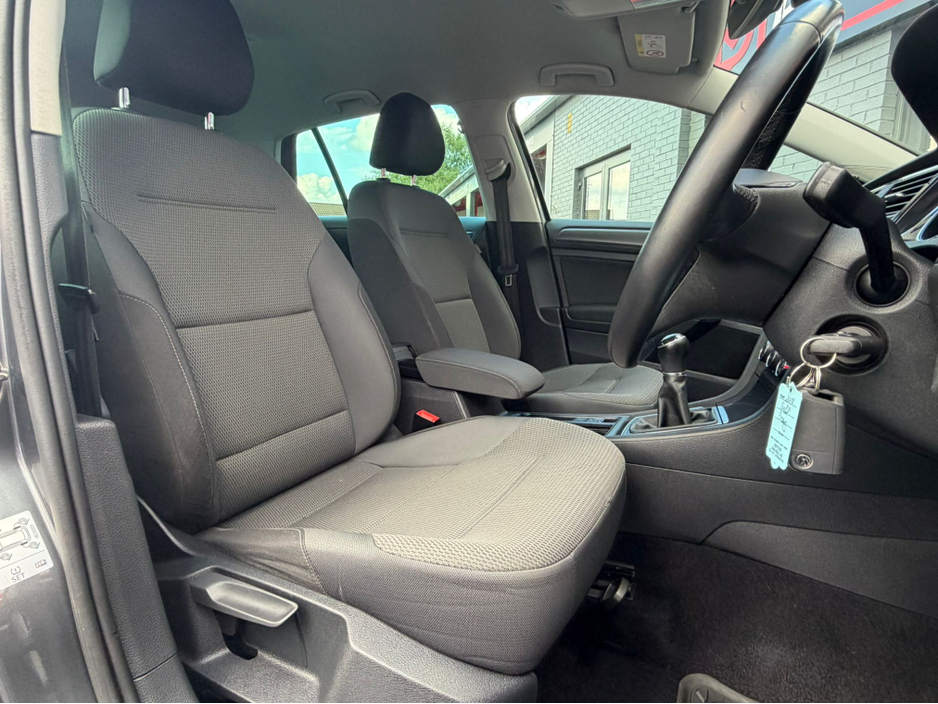 2019 Volkswagen Golf 1.6L Diesel For Sale Images