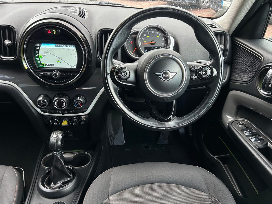 2018 MINI Countryman 1.5L Petrol Plug-in Hybrid For Sale Images