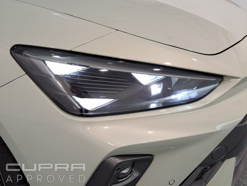 Cupra Leon Join the TRIBE SALE 1.5eTSI 150hp DSG — thumbnail 19