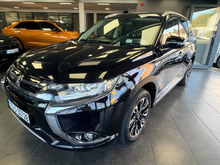 2017 Mitsubishi Outlander 2L Petrol Plug-in Hybrid For Sale Images