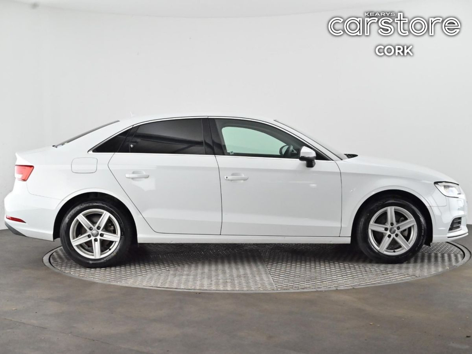 Audi A3 1.4 TFSI S-TRONIC Saloon — thumbnail 2