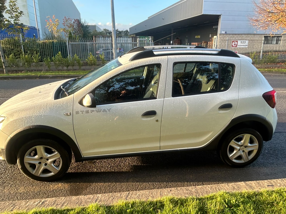 2015 Dacia Sandero 1.5L Diesel For Sale Images
