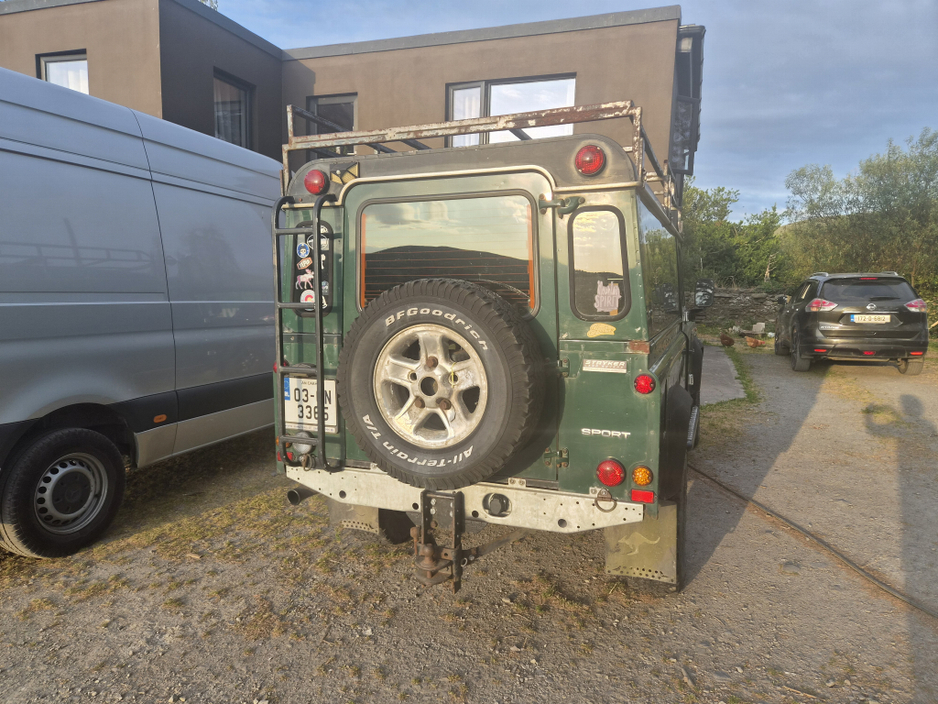 2003 Land Rover Defender