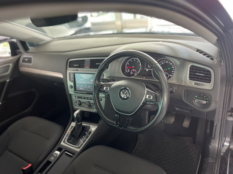 2017 Volkswagen Golf 1.2L Petrol For Sale Images