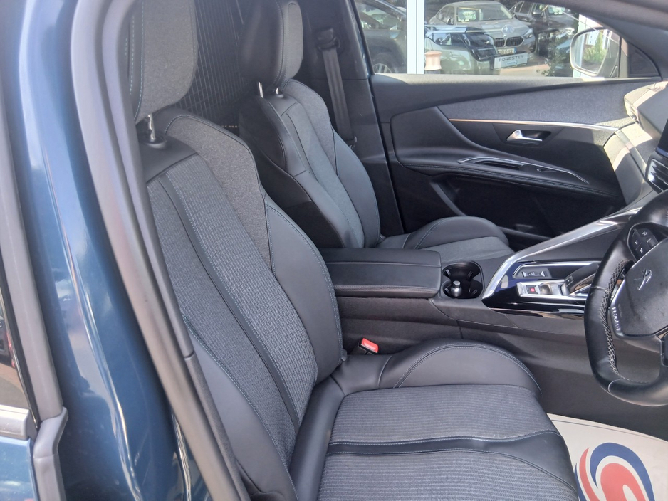 2023 Peugeot 3008 1.5L Diesel For Sale Images