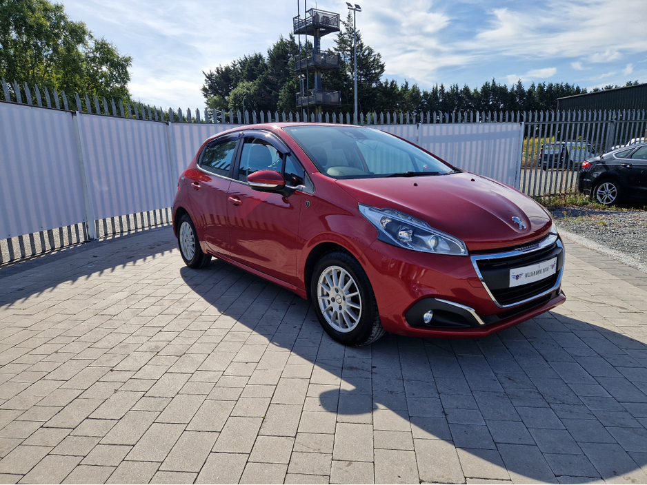 2014 Peugeot 208 For Sale Images
