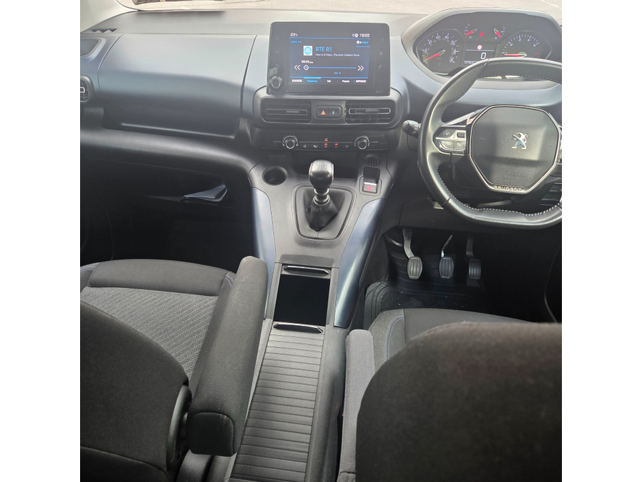 2021 Peugeot Rifter 1.5L Diesel For Sale Images