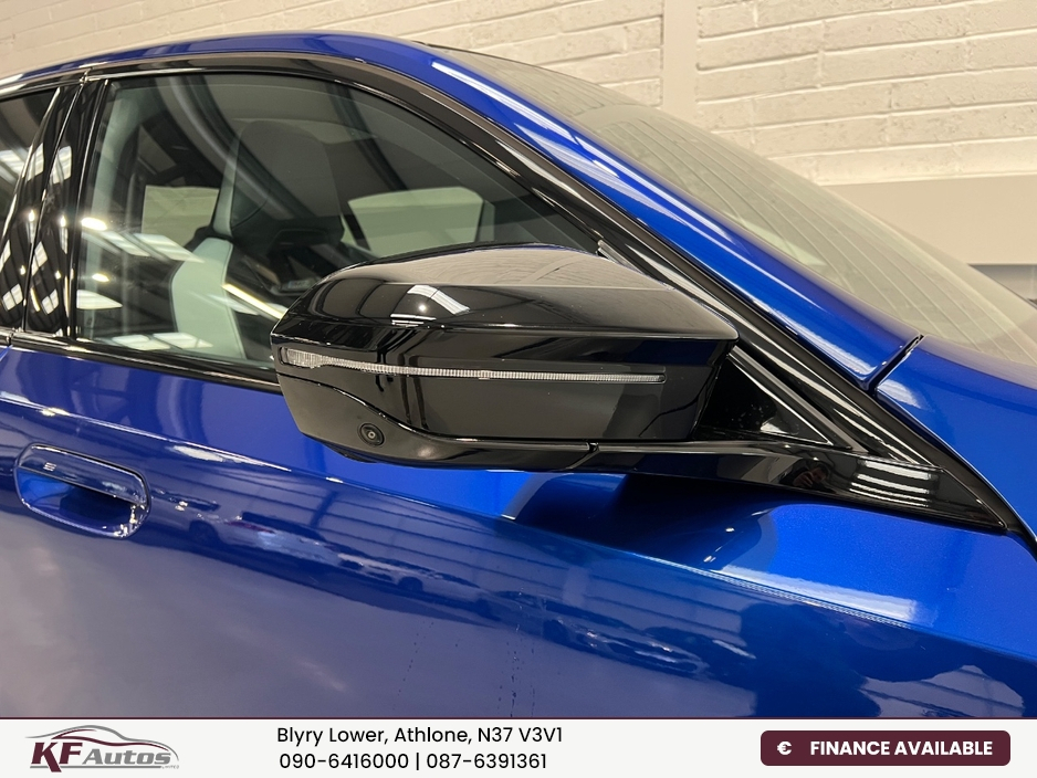 2025 BMW M5 4.5L Petrol Plug-in Hybrid For Sale Images