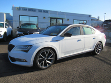 Skoda Superb SPT 2.0tdi 150HP 4DR
