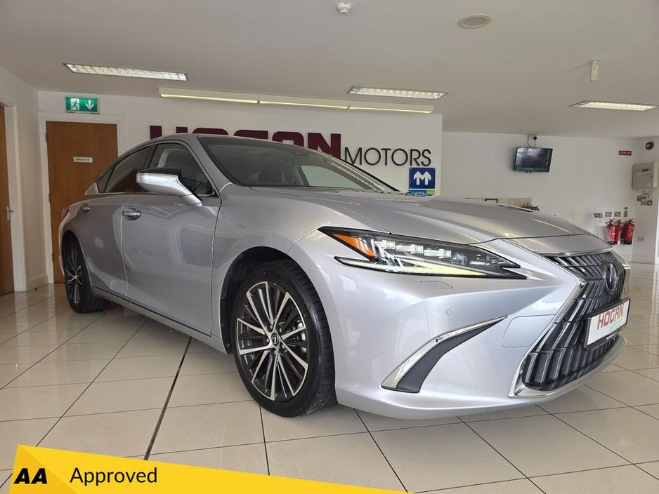 2022 Lexus ES 300 H