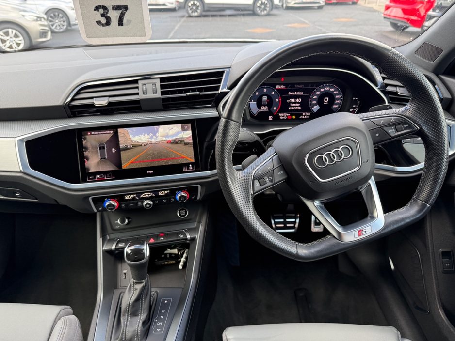 2021 Audi Q3 2L Diesel For Sale Images