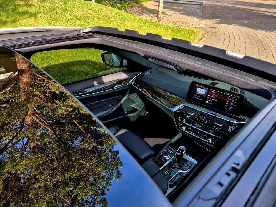 2022 BMW 5 Series 2L Diesel For Sale Images