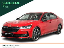 Skoda Superb Sportline DSG 2.0TDI 150BHP - Reversing Camera - Ambient Lighting - Climate Control - Electric Heated Memory Seats - Keyless Start - Apple CarPlay/Android Auto