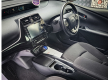2022 Toyota Prius 1.8L Petrol Hybrid For Sale Images