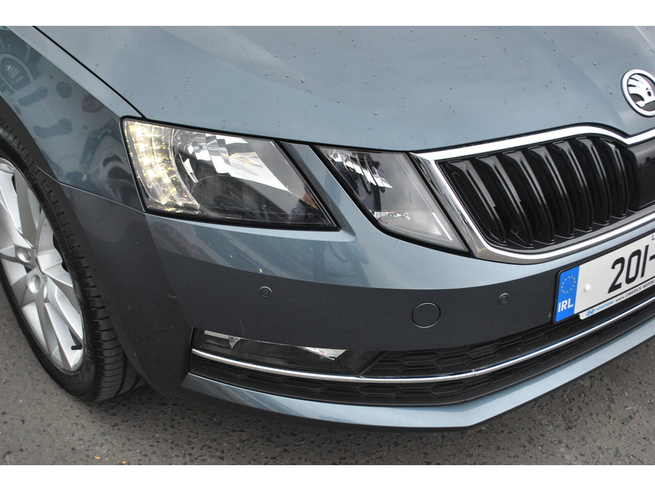 2020 Skoda Octavia 1.0L Petrol For Sale Images