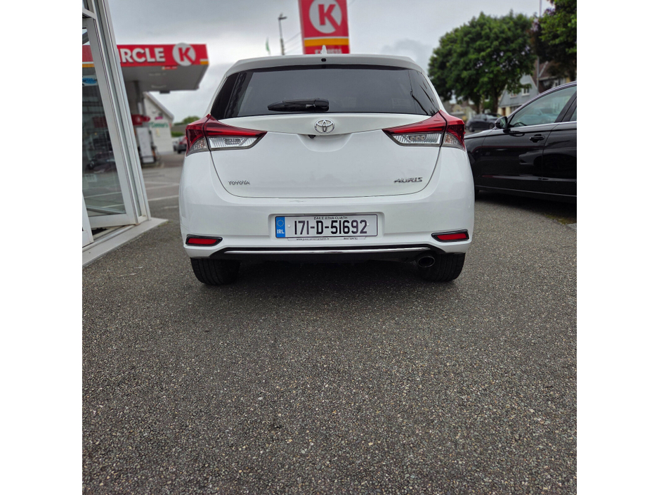 2017 Toyota Auris 1.2L Petrol For Sale Images