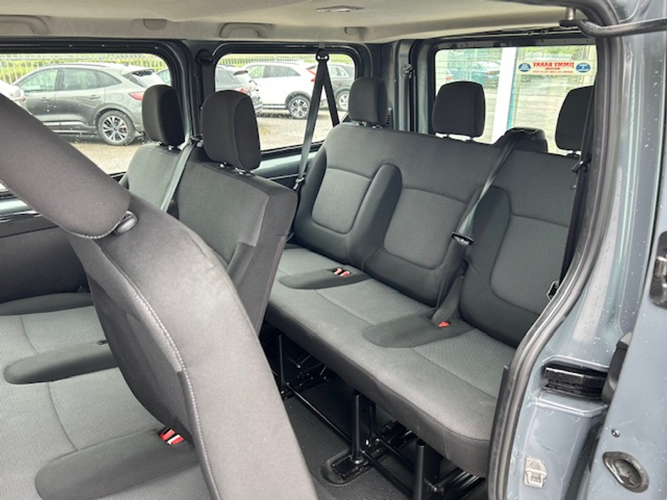 2023 Renault Trafic 2L Diesel For Sale Images