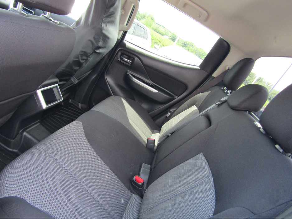 2021 Mitsubishi L200 2.3L Diesel For Sale Images