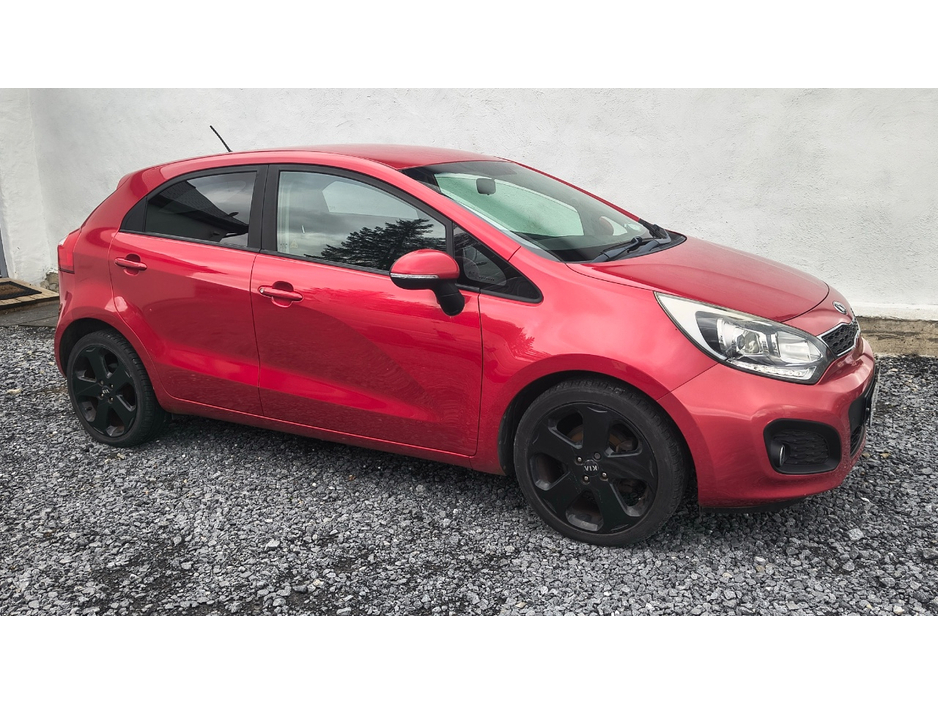 Kia Rio 1.4 3 5DR — thumbnail 3