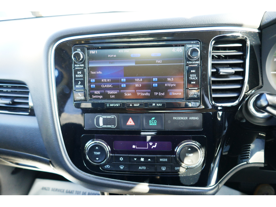 2017 Mitsubishi Outlander 2L Petrol Hybrid For Sale Images