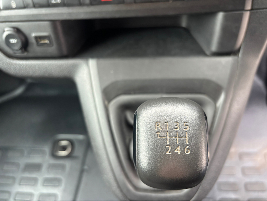 2023 Peugeot Expert 1.5L Diesel For Sale Images