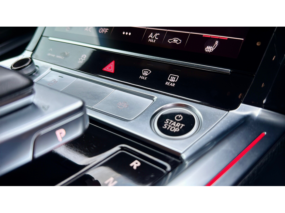 2024 Audi Q8 e-tron 0.9L Electric For Sale Images