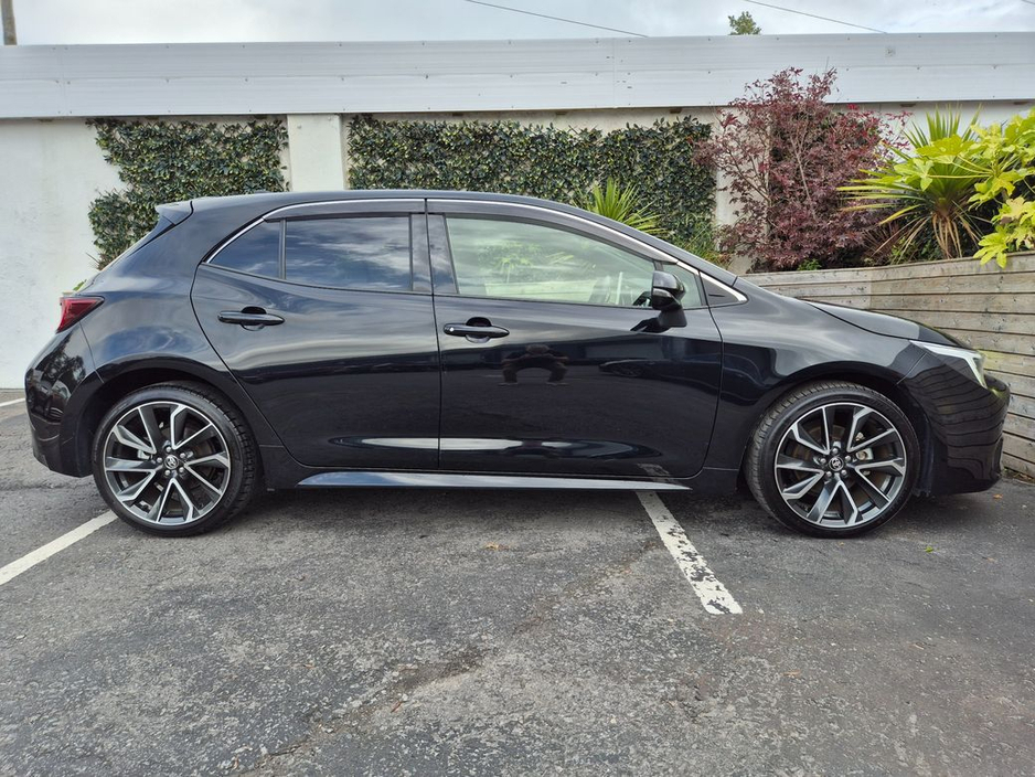 Toyota Corolla 1.8 HYBRID / SPORT SPEC / LOW MILEAGE / TAX €180 — thumbnail 11