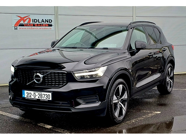 2021 VOLVO XC40 1.5 T4 R -DESIGN RECHARGE