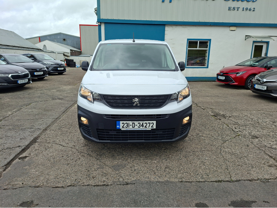 2023 Peugeot Partner 1.5L Diesel For Sale Images