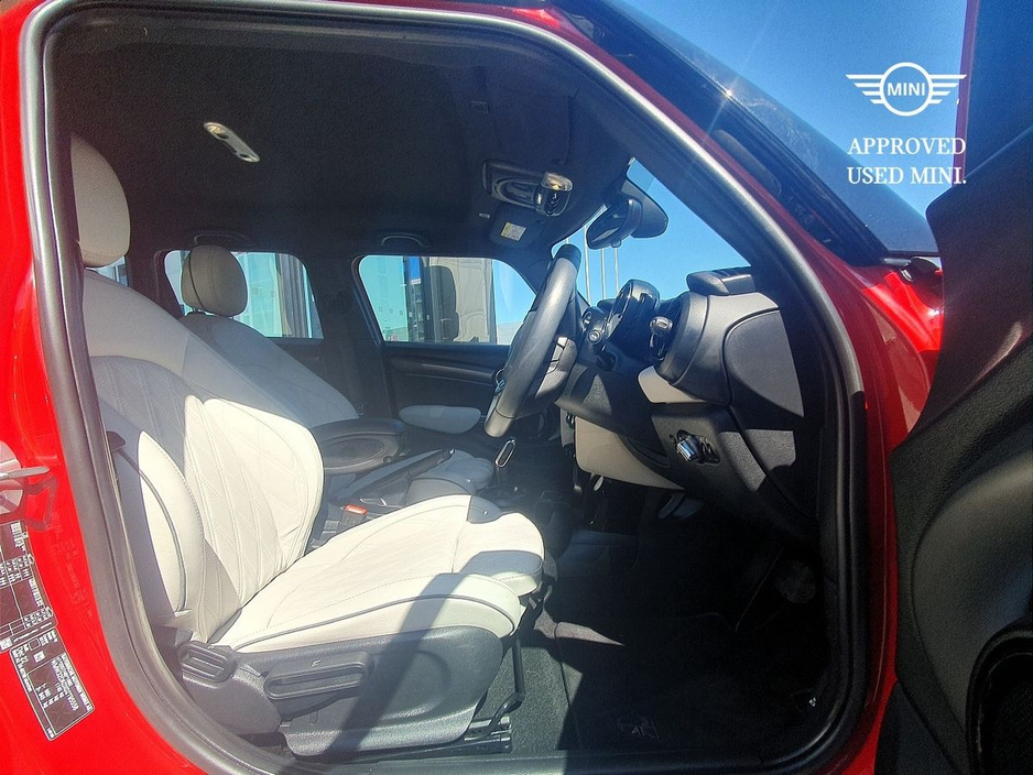2023 MINI Hatch 1.5L Petrol For Sale Images