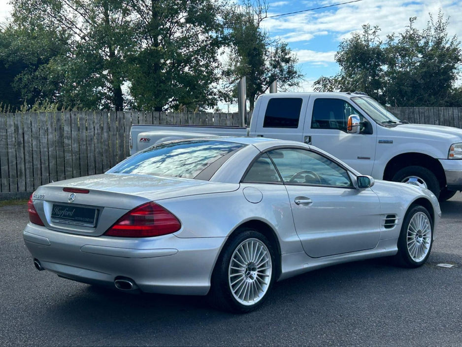 2004 Mercedes-Benz SL Class 5.1L Petrol For Sale Images