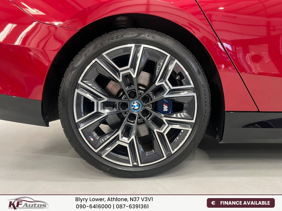 2025 BMW 5 Series 2L Petrol Plug-in Hybrid For Sale Images
