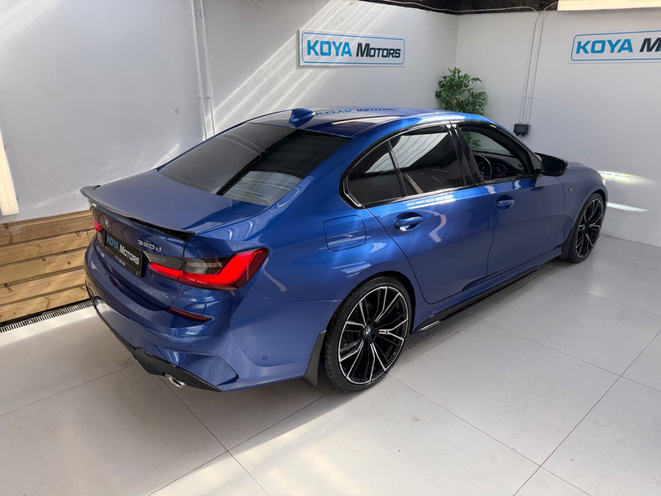 BMW 3 Series 320D M-SPORT PRO X-DRIVE M-PERFORMANCE 2.0 DIESEL AUTOMATIC // M3 UPGRADED WHEEL PACKAGE // FULL M-PERFORMANCE KIT // PRO MEDIA PACK // APPLE CARPLAY // PRIVACY PACK // AA APPROVED DEALER 2026 — thumbnail 11