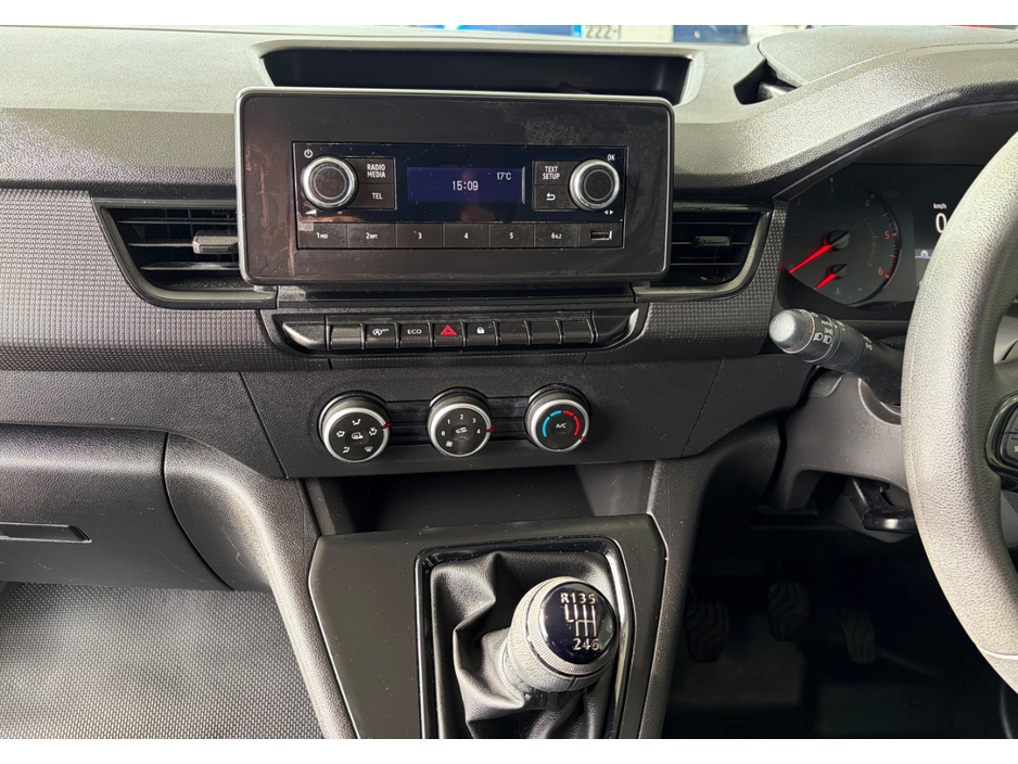 2023 Renault Kangoo 1.5L Diesel For Sale Images