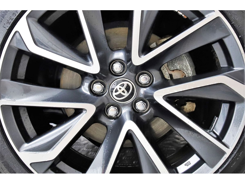 Toyota Corolla 1.8 Hybrid Sport Auto CarPlay Reverse Cam — thumbnail 26