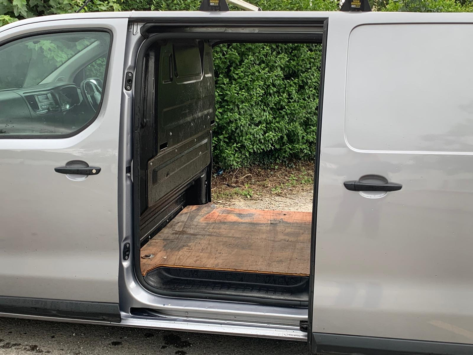 2021 Citroen Dispatch 1.5L Diesel For Sale Images
