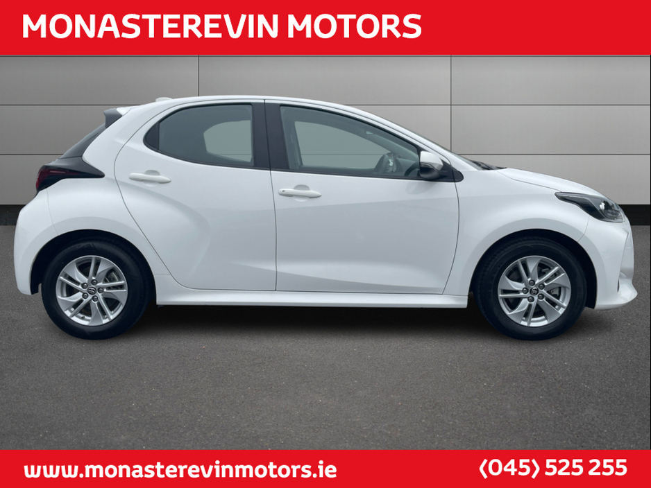 2022 Toyota Yaris 1.5L Petrol Hybrid For Sale Images