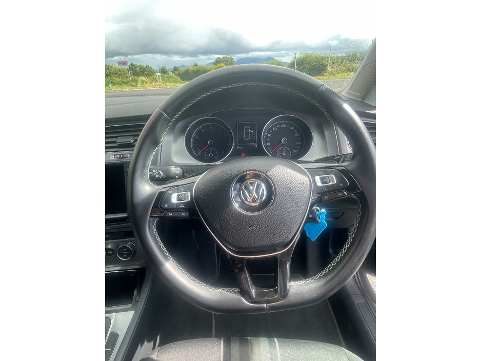 2015 Volkswagen Golf 1.2L Petrol For Sale Images