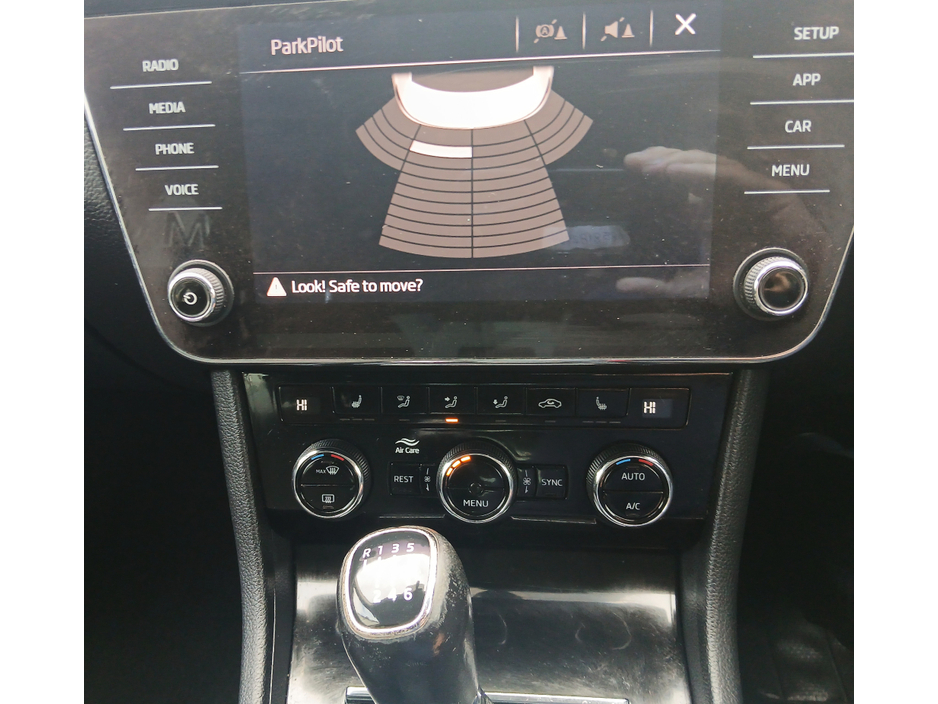 2019 Skoda Superb 2L Diesel For Sale Images