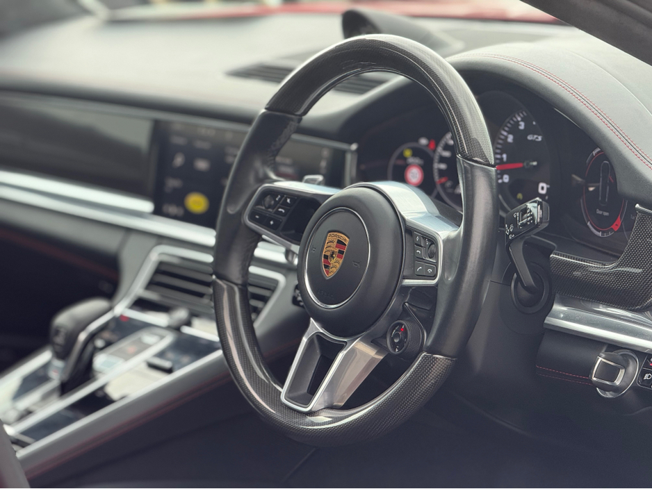 2019 Porsche Panamera 4.1L Petrol For Sale Images