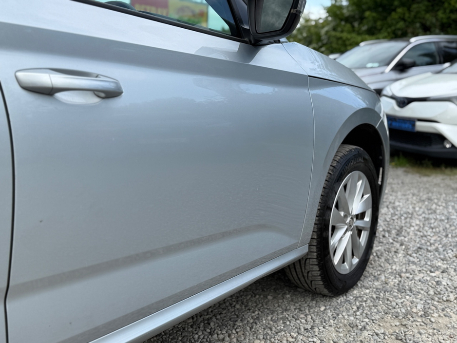2024 Skoda Kamiq 1L Petrol For Sale Images