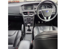 2016 Volvo V40 2L Petrol For Sale Images