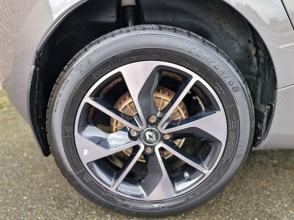 Renault Zoe SIGNATURE NAV BOSE EDTION — thumbnail 32