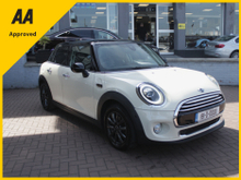 MINI Cooper D 1.5D 5DR HATCHBACK AUTOMATIC // WITH 152,000 KM'S // BUY WITH CONFIDENCE AA AND SIMI APPROVED DEALER 2026 // FINANCE ARRANGED // ALL TRADE INS WELCOME //